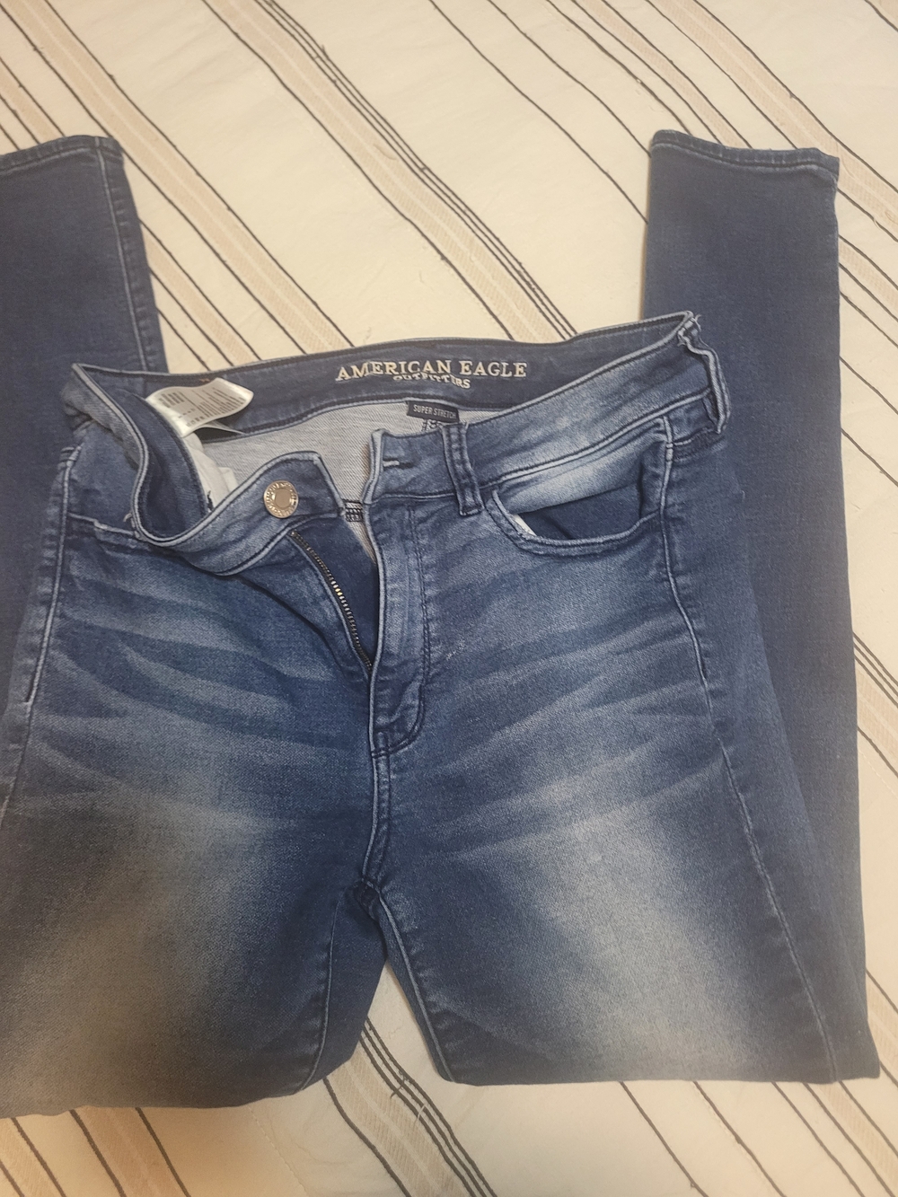 American Eagle Outfitters Deep Blue Stretch Skinny Jeans